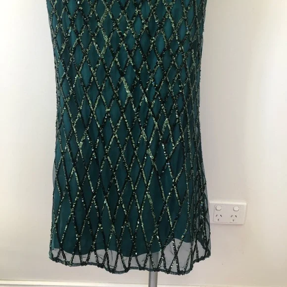 🌿 MEI MEI 🌿 green sequin sleeveless slight trumpet style formal dress size 8 - Picture 5 of 9